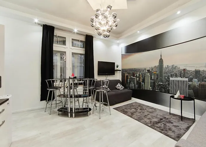 Garibaldi Apartment
